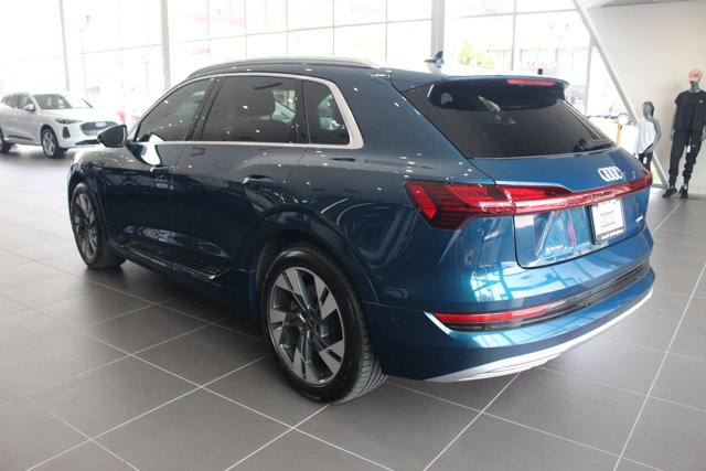 Vehicle image 6 of 31