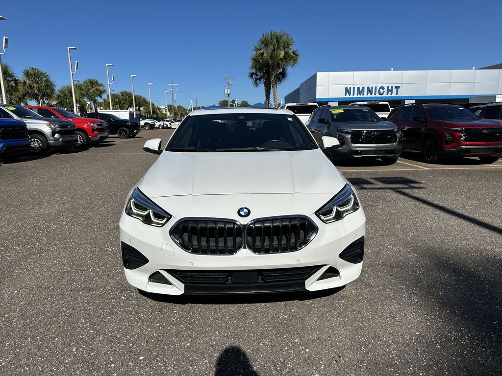 Vehicle image 3 of 29