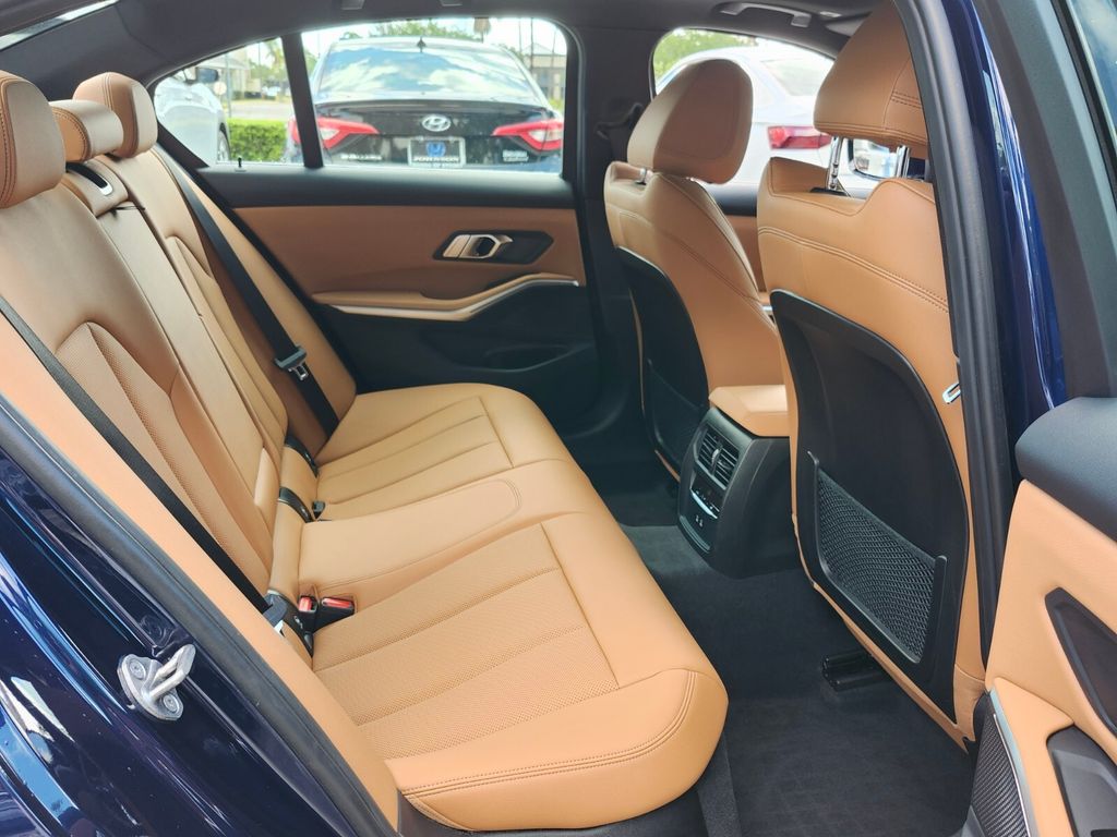 Vehicle image 12 of 34