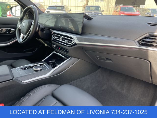 2023 BMW 3 Series 330e xDrive Image 20 of 35
