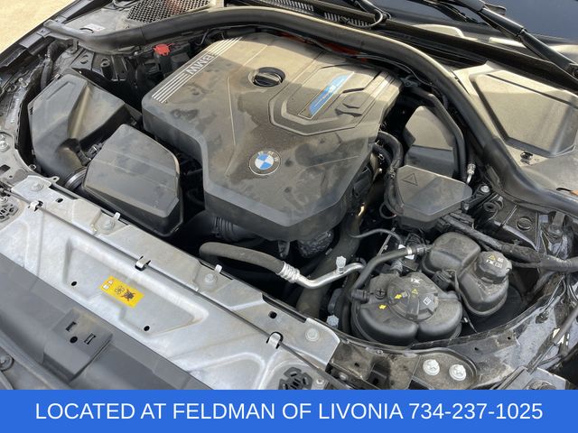 2023 BMW 3 Series 330e xDrive Image 10 of 35