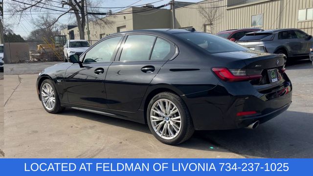2023 BMW 3 Series 330e xDrive Image 8 of 35