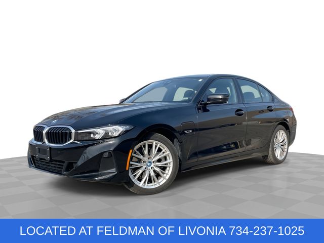 2023 BMW 3 Series 330e xDrive Image 1 of 35