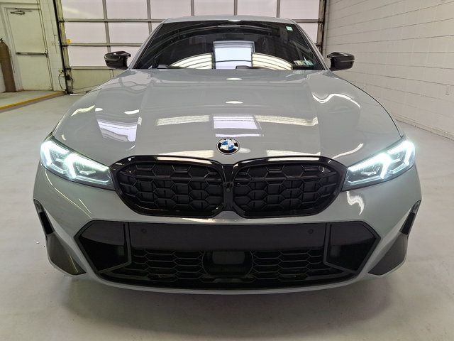 2023 BMW 3 Series M340i xDrive Image 2 of 30