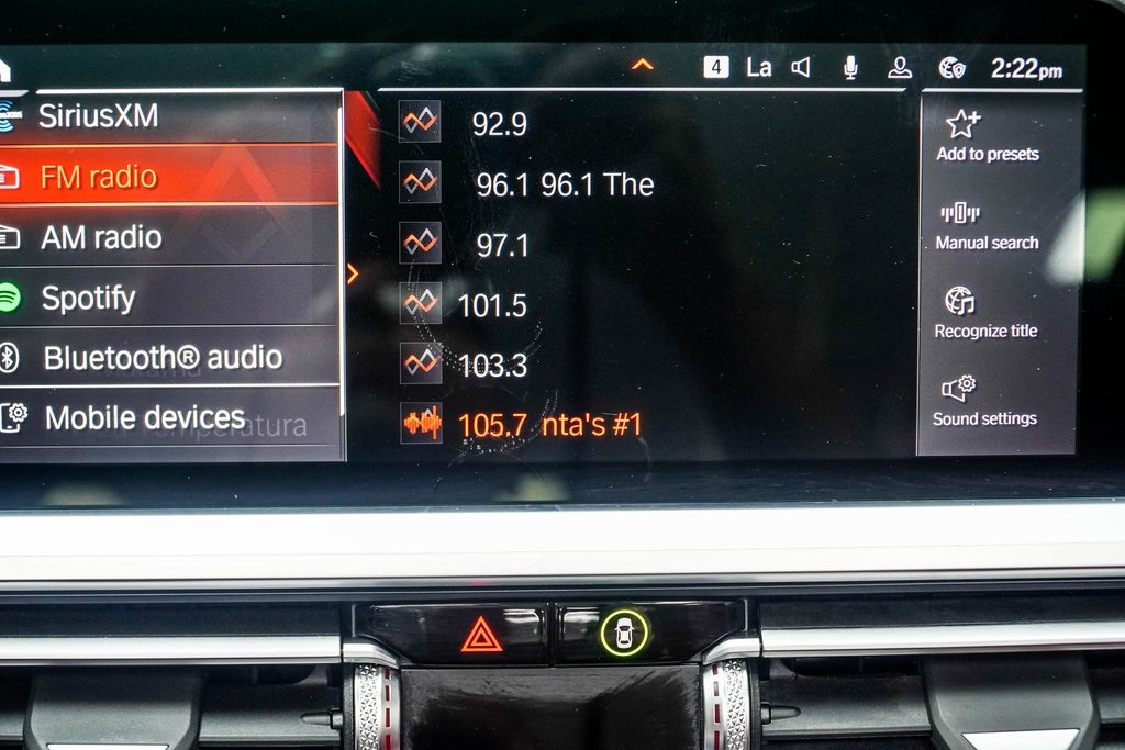 Vehicle image 27 of 43