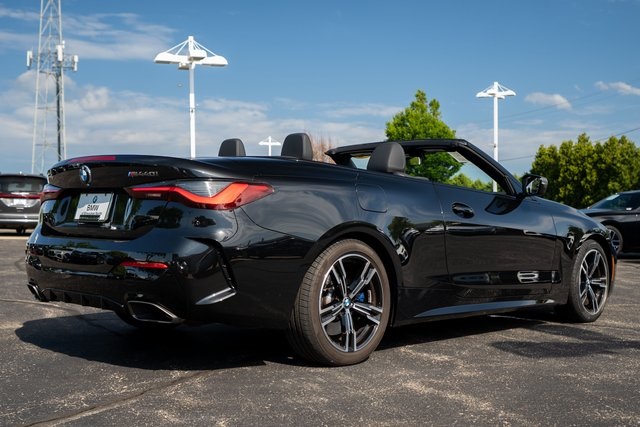 Vehicle image 6 of 33