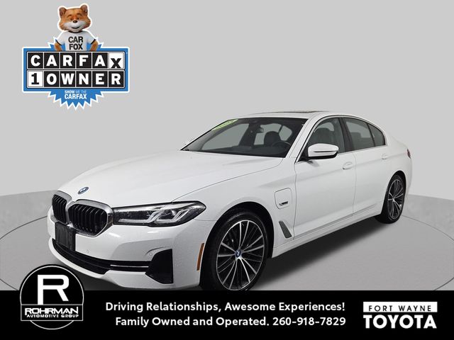 2023 BMW 5 Series 530e xDrive Image 2 of 35