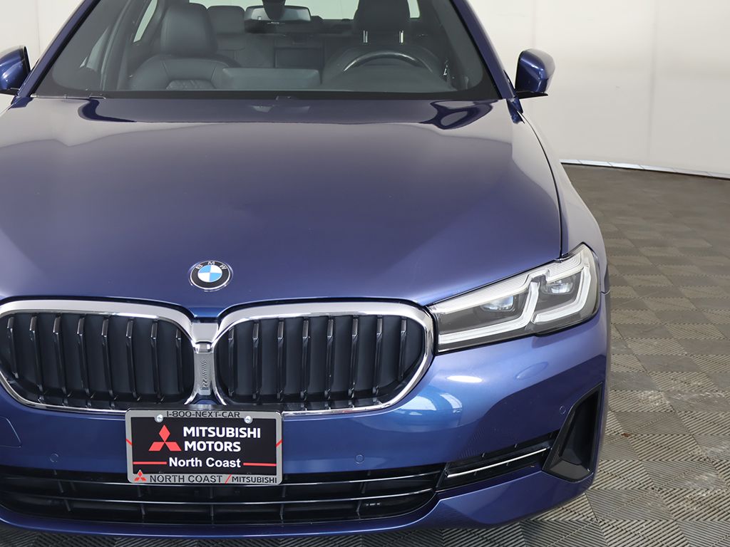 2023 BMW 5 Series 530i xDrive Image 2 of 56