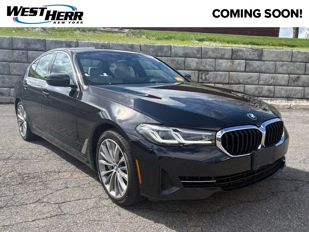 2023 BMW 5 Series 540i xDrive Image 3 of 23