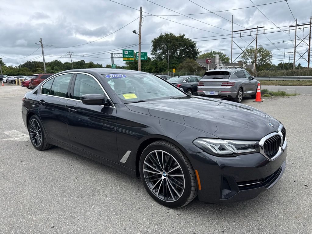 2023 BMW 5 Series 540i xDrive Image 3 of 26