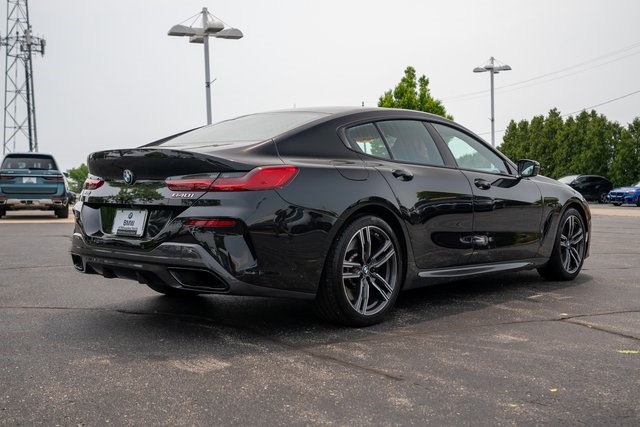 Vehicle image 6 of 37