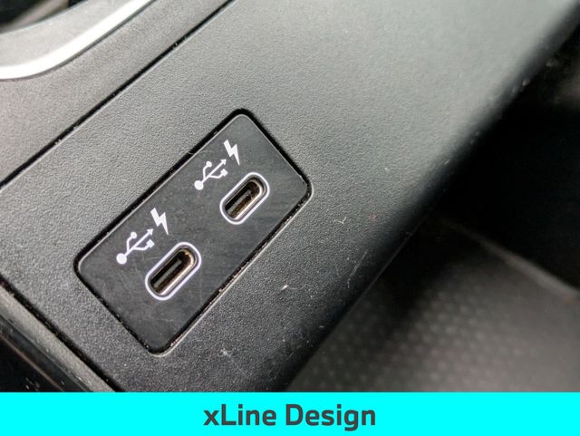 Vehicle image 24 of 36