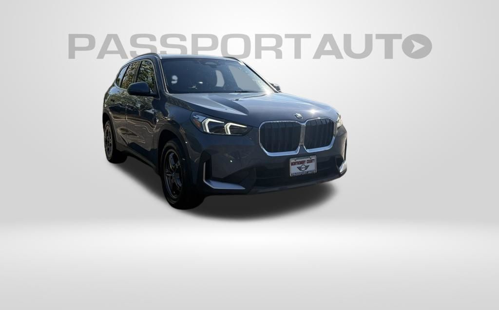 2023 BMW X1 xDrive28i Image 3 of 39