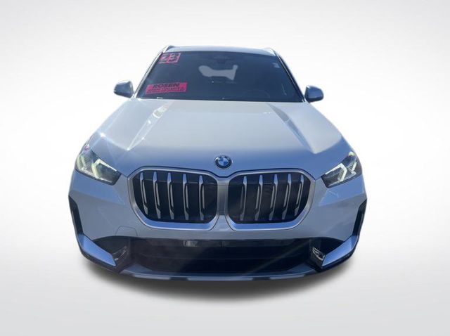 Vehicle image 2 of 23