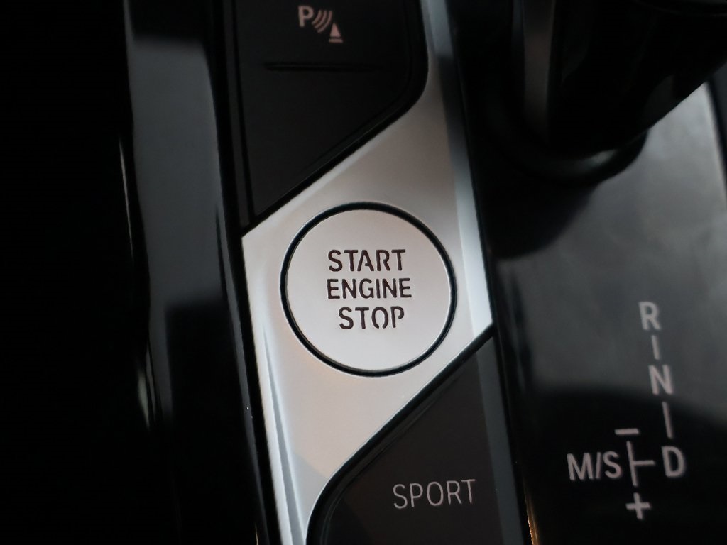 2023 BMW X3 M40i Image 36 of 60