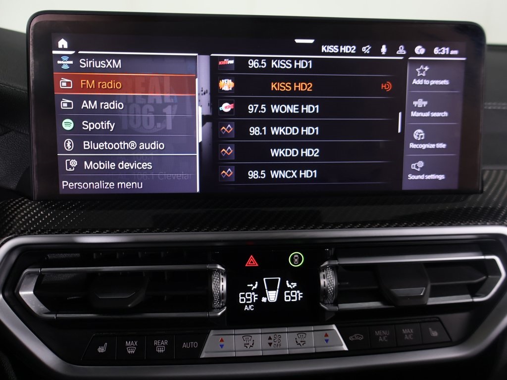 2023 BMW X3 M40i Image 26 of 60