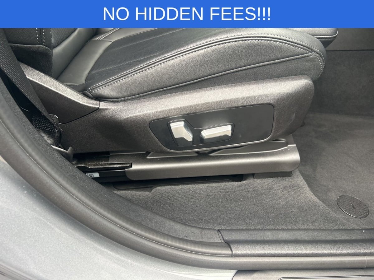 2023 BMW X3 sDrive30i Image 28 of 32