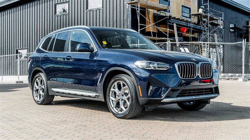 2023 BMW X3 xDrive30i Image 1 of 40