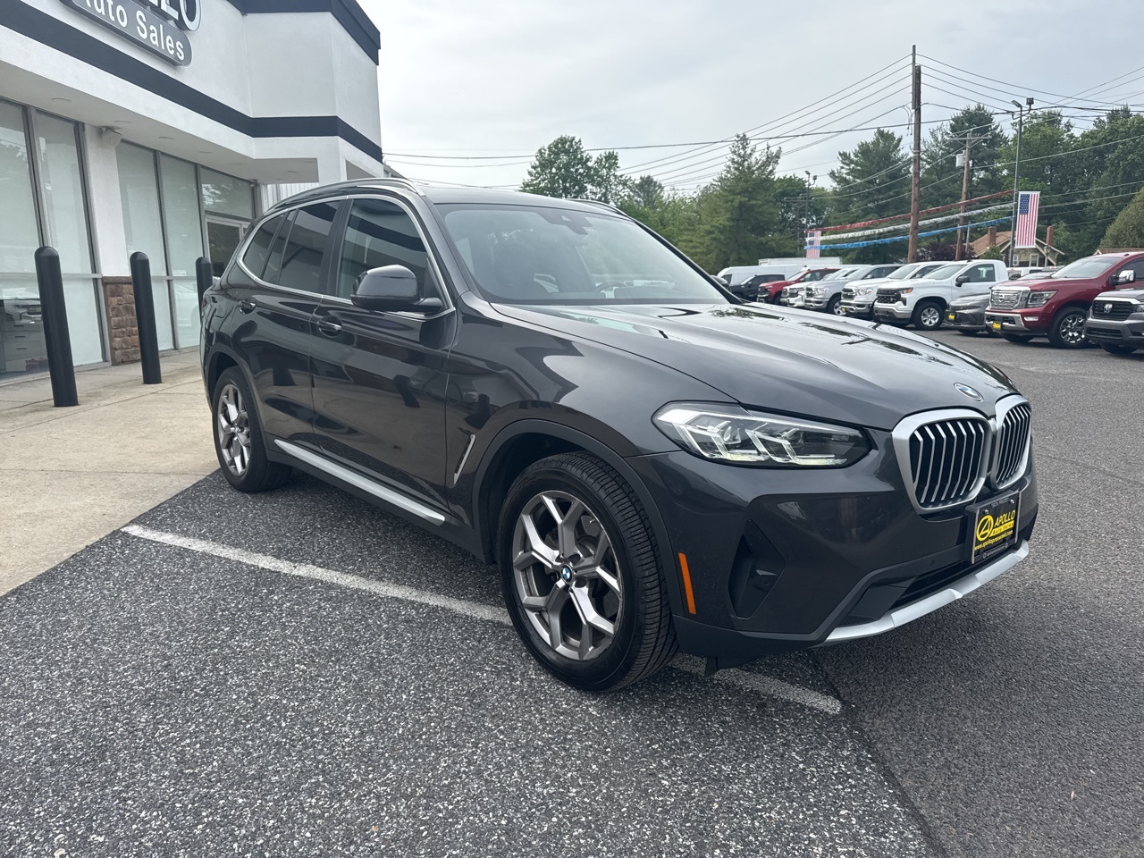 Vehicle image 3 of 18