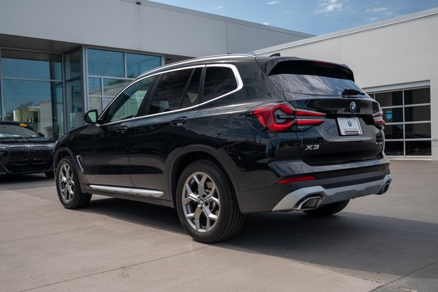 Vehicle image 6 of 36