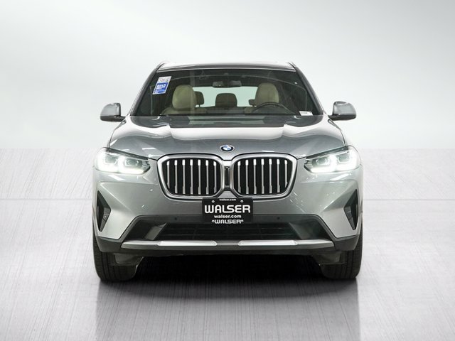 2023 BMW X3 xDrive30i Image 3 of 32