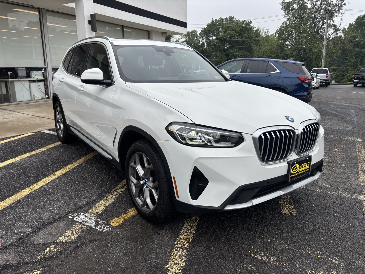 Vehicle image 4 of 20