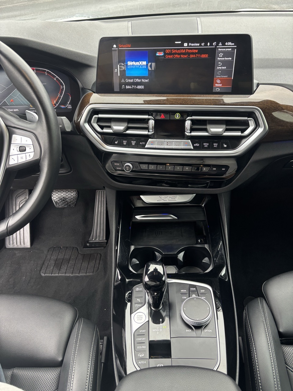 Vehicle image 12 of 20