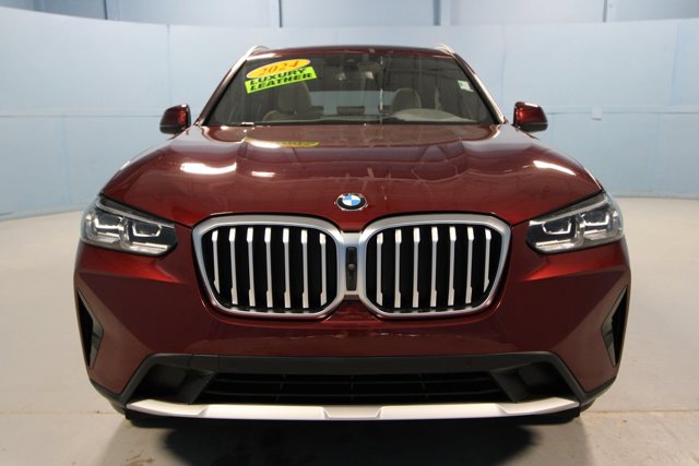 2023 BMW X3 xDrive30i Image 2 of 42