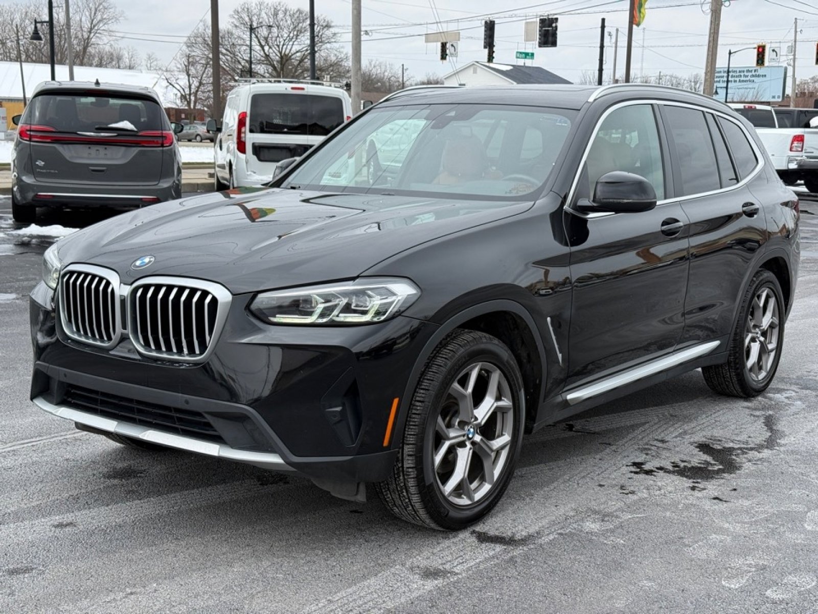 2023 BMW X3 xDrive30i Image 1 of 41