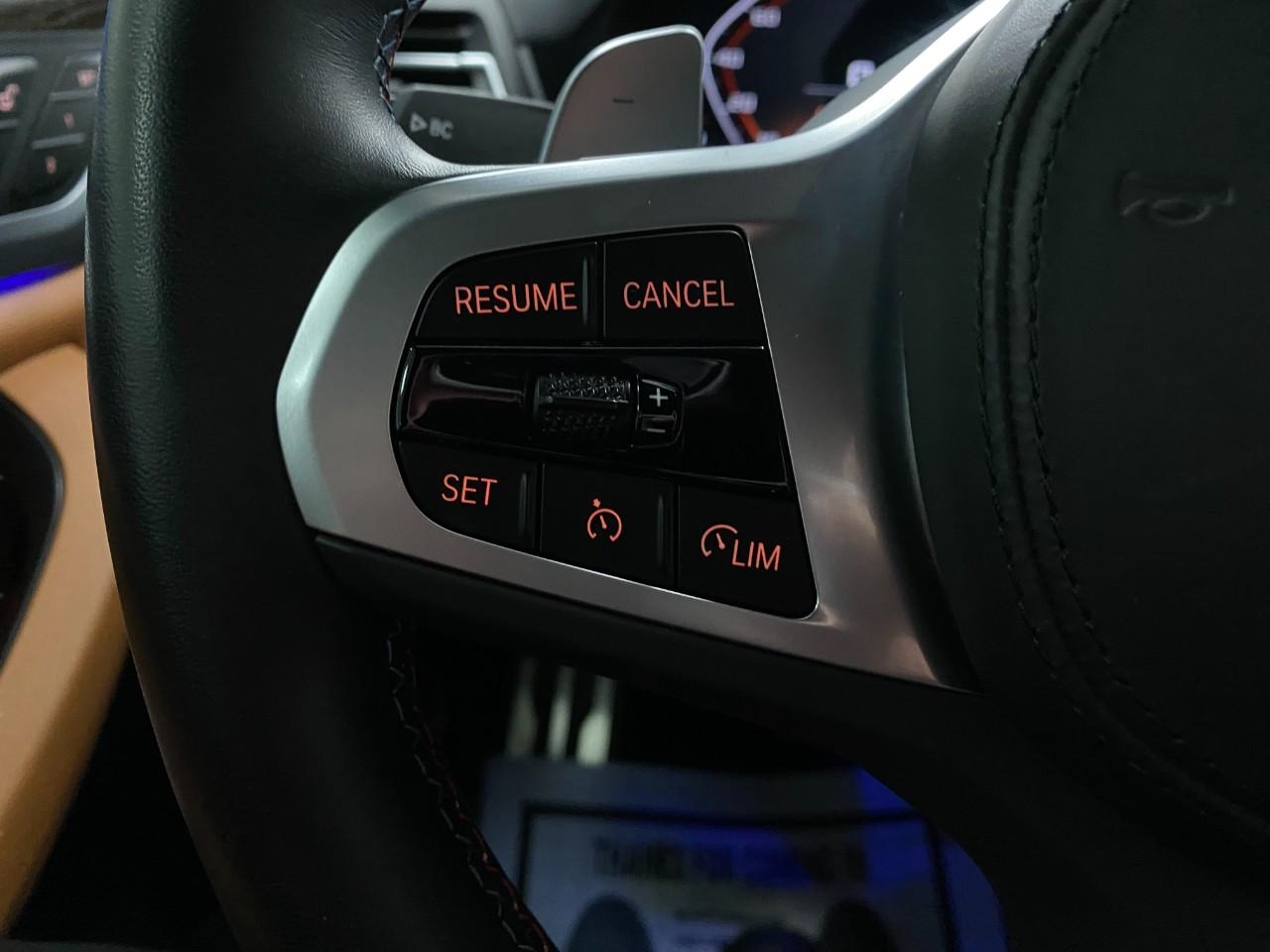Vehicle image 14 of 32