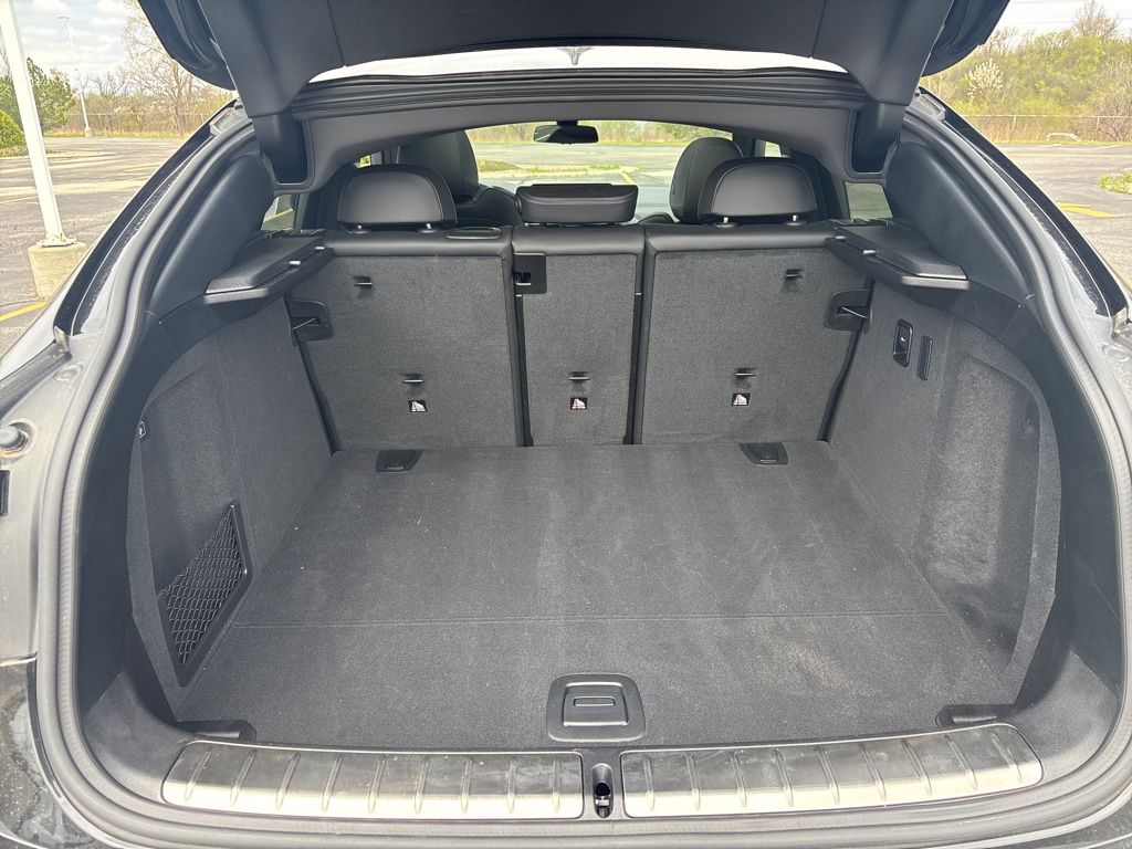 Vehicle image 7 of 20