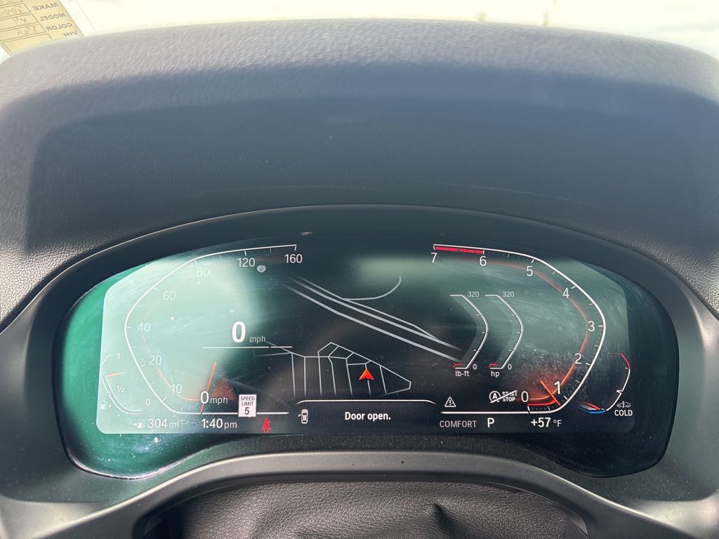 Vehicle image 10 of 20