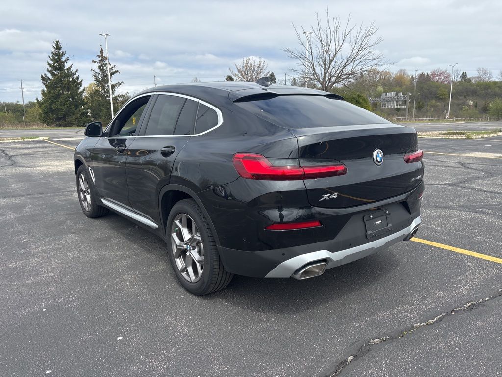 Vehicle image 5 of 20