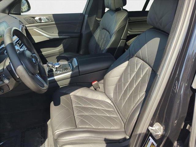 Vehicle image 12 of 26