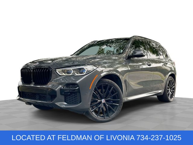 2023 BMW X5 M50i Image 2 of 39