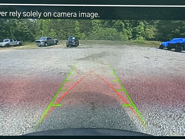 Vehicle image 33 of 35