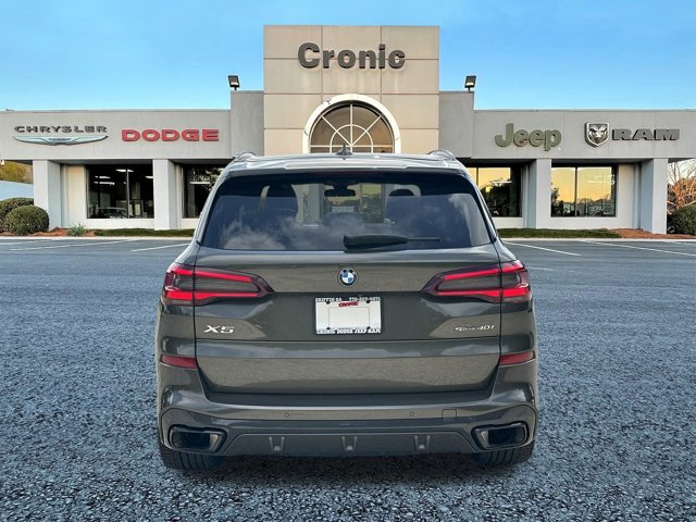 Vehicle image 6 of 35