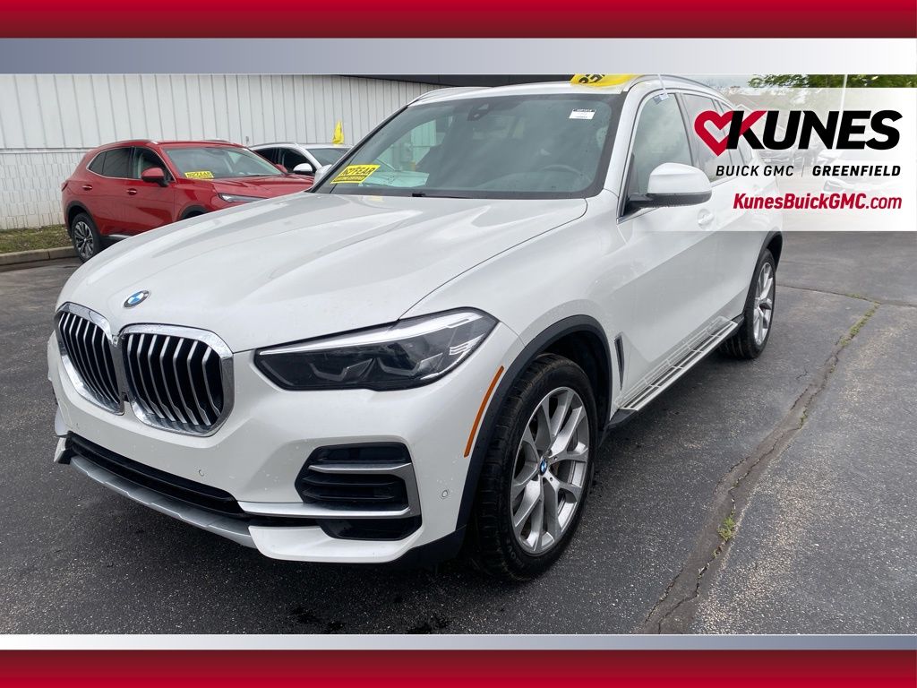Vehicle image 1 of 48