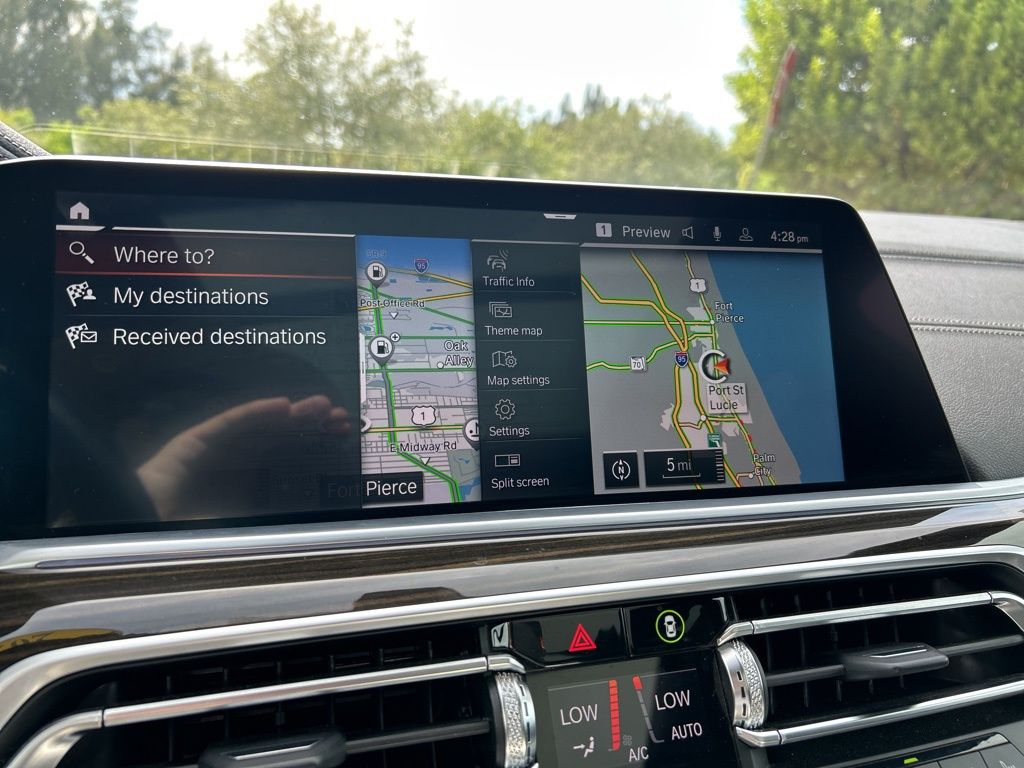 Vehicle image 27 of 60