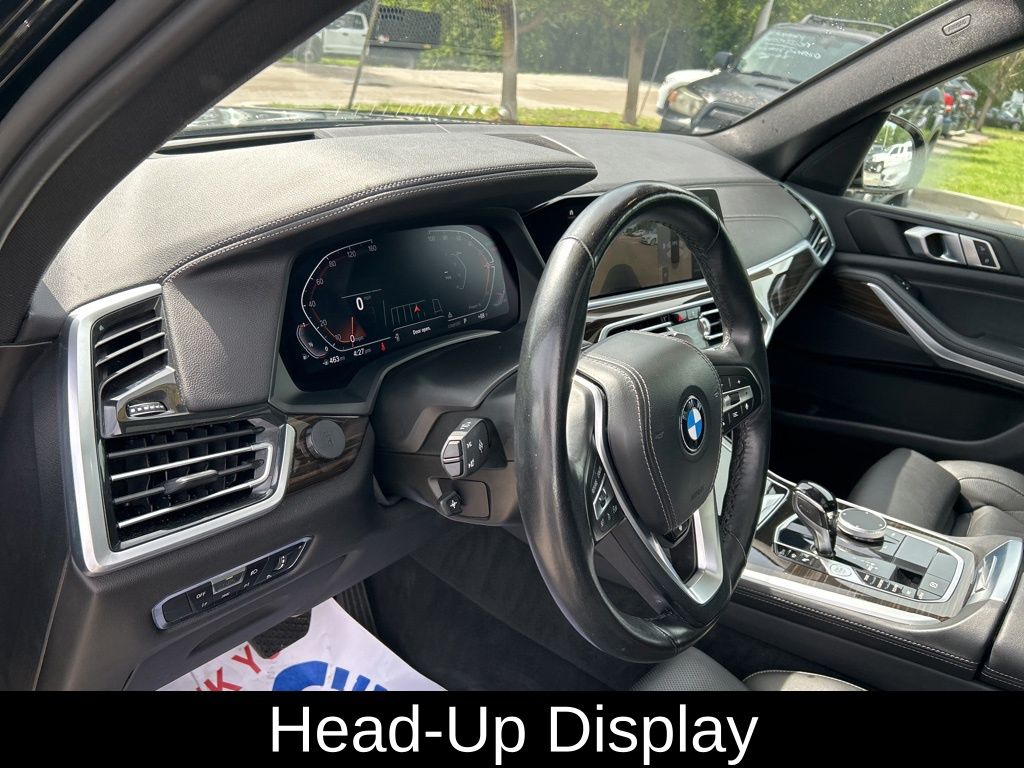 Vehicle image 16 of 60