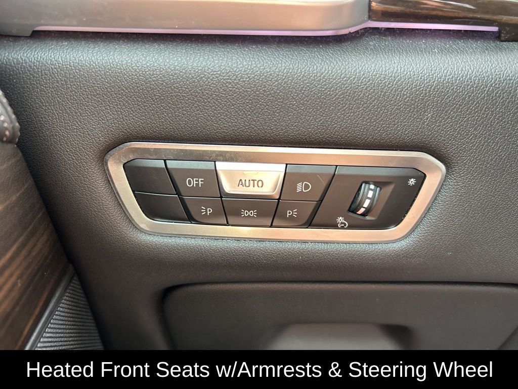 Vehicle image 24 of 60