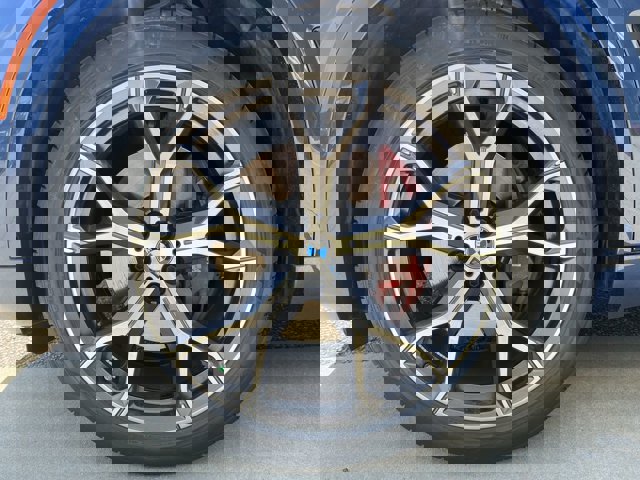 Vehicle image 13 of 40