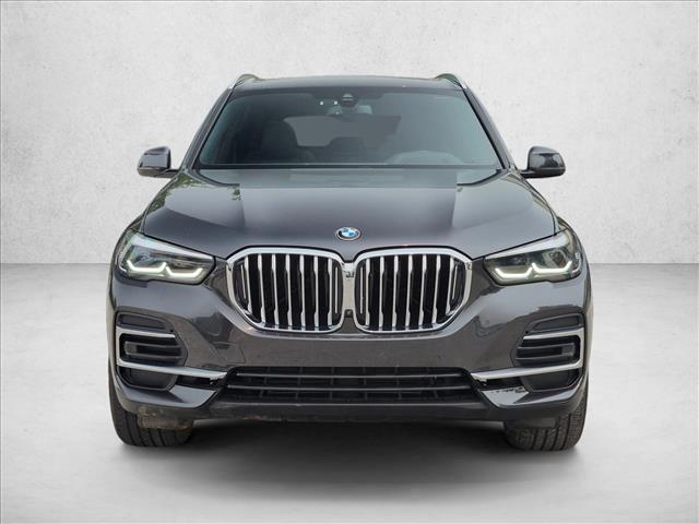 2023 BMW X5 xDrive40i Image 2 of 27