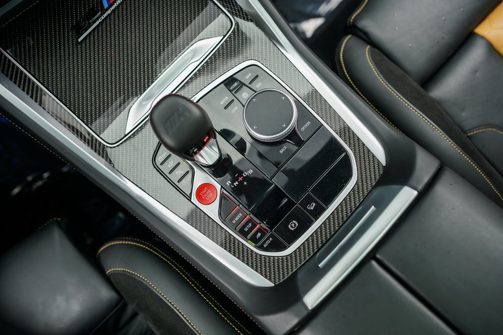Vehicle image 34 of 41