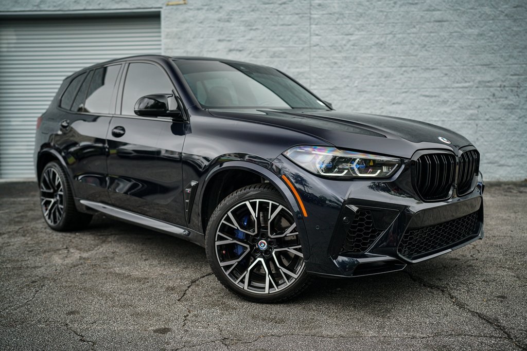 Vehicle image 8 of 41