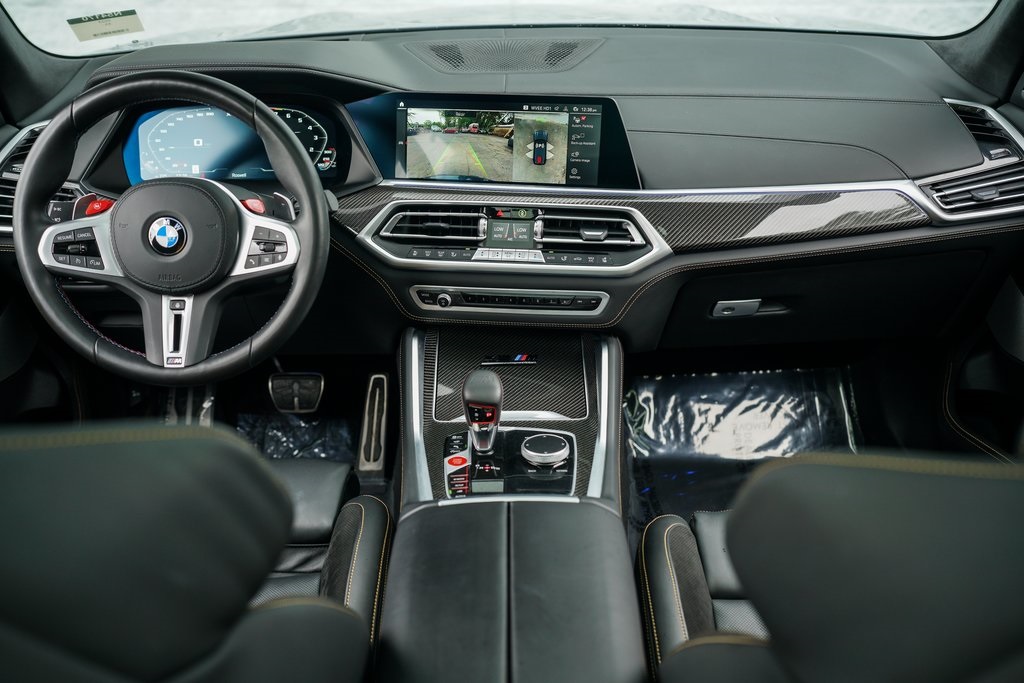 Vehicle image 20 of 41