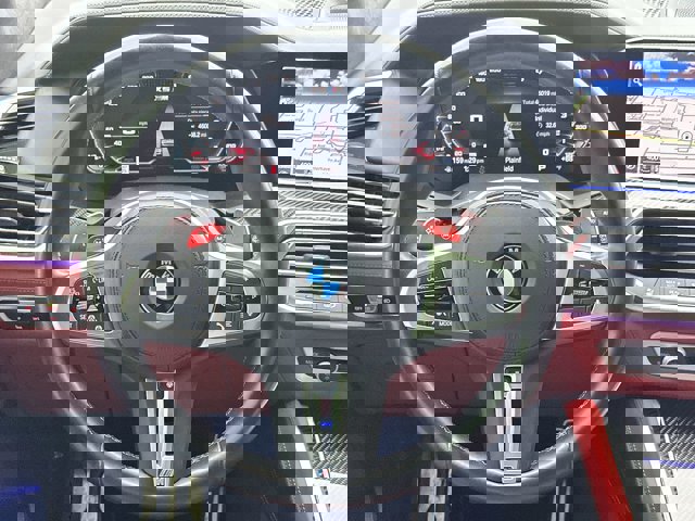 Vehicle image 27 of 28