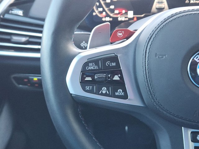 Vehicle image 23 of 29