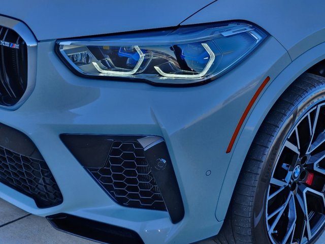 Vehicle image 7 of 29