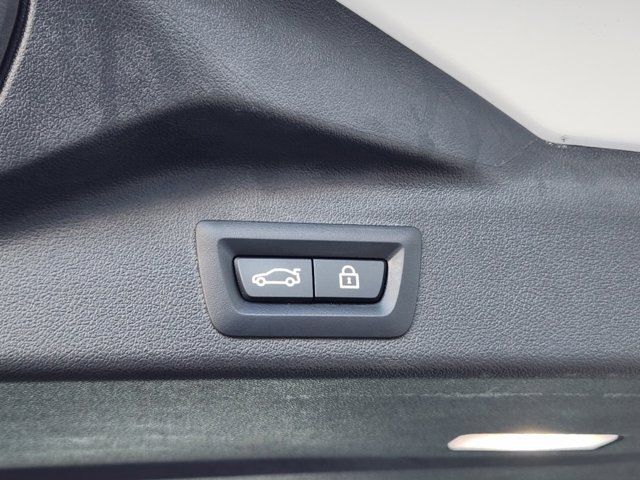 Vehicle image 29 of 29